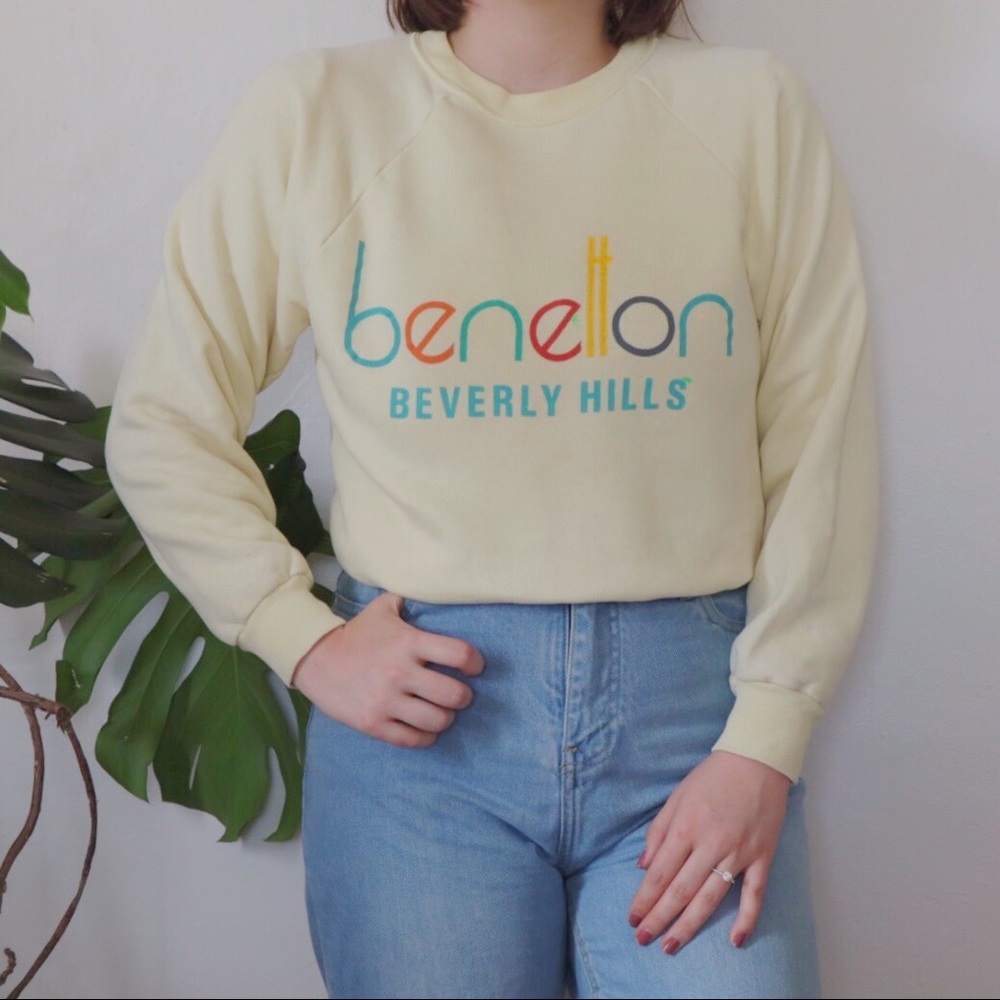 Vintage Benetton Spellout pastel yellow crewneck sweatshirt